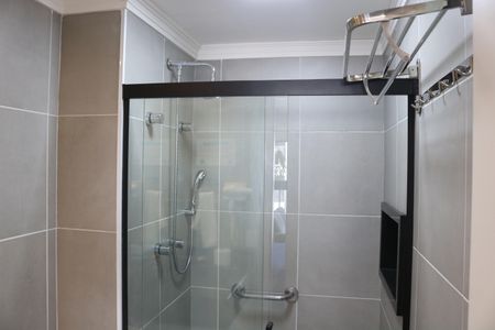 Banheiro de kitnet/studio à venda com 1 quarto, 26m² em Barra Funda, São Paulo