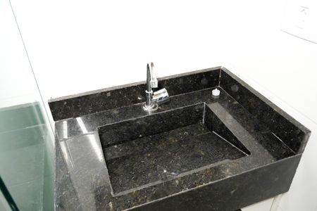 Apartamento à venda com 37m², 2 quartos e sem vagaBanheiro - torneira