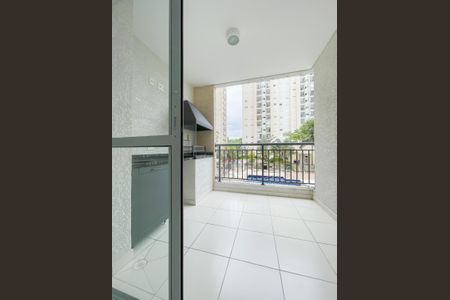 Sacada de apartamento para alugar com 2 quartos, 70m² em Bussocaba, Osasco