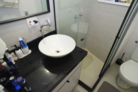Banheiro de apartamento à venda com 1 quarto, 39m² em Barra da Tijuca, Rio de Janeiro