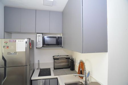 Cozinha de apartamento à venda com 1 quarto, 39m² em Barra da Tijuca, Rio de Janeiro