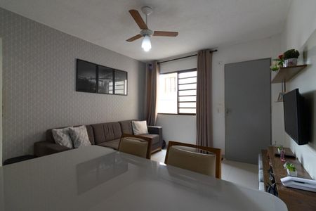 Sala de apartamento à venda com 2 quartos, 47m² em Vila Nova Teresa, São Paulo