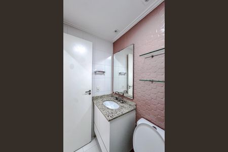 Apartamento à venda com 109m², 3 quartos e 2 vagasBanheiro da Suíte 3