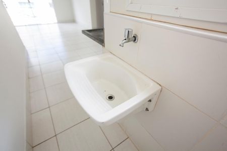Apartamento para alugar com 45m², 2 quartos e 1 vaga Apartamento para alugar com 45m², 2 quartos e 1 vagaÁrea de serviço