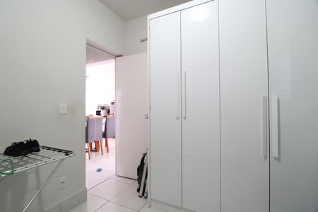 Quarto 1 de apartamento para alugar com 2 quartos, 45m² em Tubalina, Uberlândia