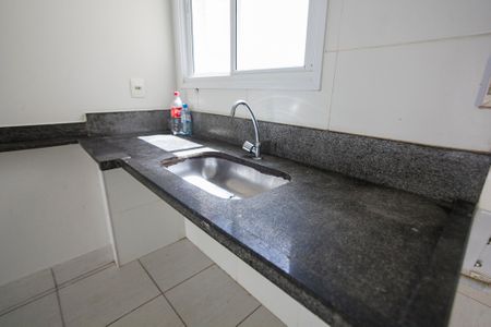 Apartamento para alugar com 45m², 2 quartos e 1 vaga Apartamento para alugar com 45m², 2 quartos e 1 vagaCozinha
