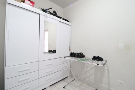 Quarto 1 de apartamento para alugar com 2 quartos, 45m² em Tubalina, Uberlândia