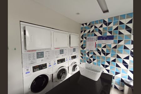 Studio à venda com 29m², 1 quarto e sem vaga Studio à venda com 29m², 1 quarto e sem vagaÁrea comum