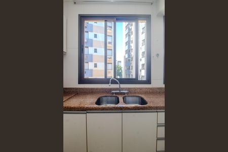 Apartamento à venda com 71m², 2 quartos e sem vagaCozinha