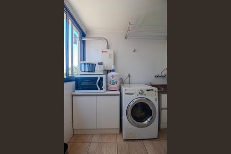 Apartamento à venda com 71m², 2 quartos e sem vagaÁrea de Serviço