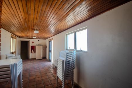 Apartamento à venda com 71m², 2 quartos e sem vagaÁrea comum - Salão de festas