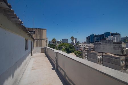 Apartamento à venda com 71m², 2 quartos e sem vagaTerraço