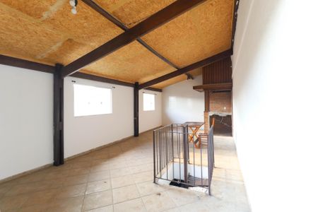 Casa para alugar com 1 quarto, 80m² em Vila Irmaos Arnoni, São Paulo