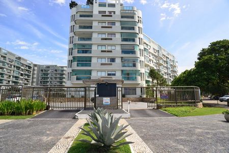 Apartamento para alugar com 90m², 1 quarto e 1 vaga Apartamento para alugar com 90m², 1 quarto e 1 vagaFachada do Condomínio