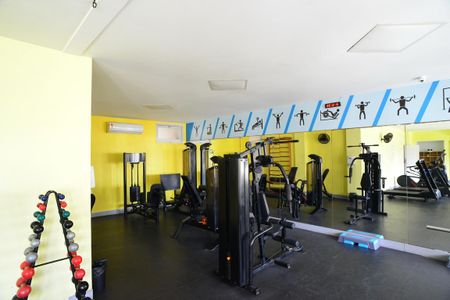 Apartamento para alugar com 90m², 1 quarto e 1 vaga Apartamento para alugar com 90m², 1 quarto e 1 vagaÁrea Comum - Academia