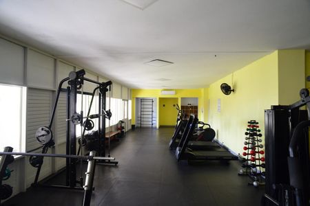 Apartamento para alugar com 90m², 1 quarto e 1 vaga Apartamento para alugar com 90m², 1 quarto e 1 vagaÁrea Comum - Academia