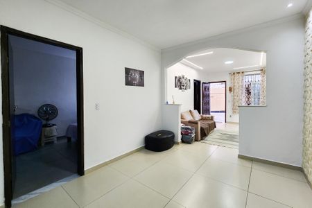 Casa de condomínio à venda com 90m², 3 quartos e 1 vaga Casa de condomínio à venda com 90m², 3 quartos e 1 vagaSala de Jantar