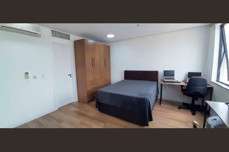 Studio para alugar com 32m², 1 quarto e 1 vaga