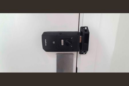 Studio para alugar com 32m², 1 quarto e 1 vaga Studio para alugar com 32m², 1 quarto e 1 vagaFechadura Eletrônica