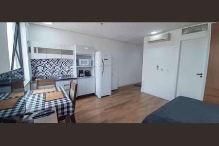 Cozinha de kitnet/studio à venda com 1 quarto, 32m² em Vila Osasco, Osasco