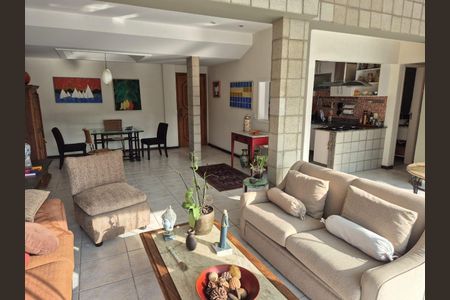 Apartamento à venda com 2 quartos, 209m² em Recreio dos Bandeirantes, Rio de Janeiro