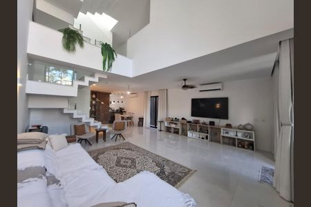 Casa à venda com 3 quartos, 380m² em Barra da Tijuca, Rio de Janeiro