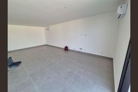 Casa de condomínio à venda com 900m², 4 quartos e 3 vagas