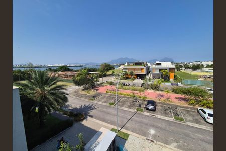 Casa de condomínio à venda com 900m², 4 quartos e 3 vagas