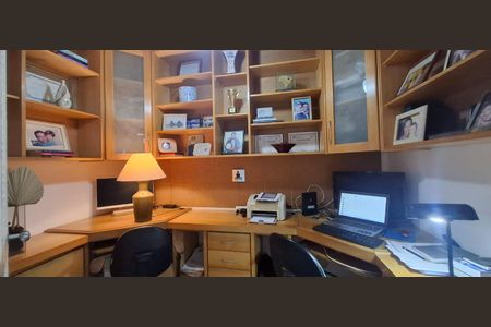 Apartamento à venda com 4 quartos, 131m² em Barra da Tijuca, Rio de Janeiro