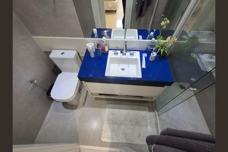 Casa à venda com 360m², 3 quartos e 2 vagas Casa à venda com 360m², 3 quartos e 2 vagasBanheiro Suíte 2