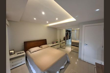 Casa à venda com 3 quartos, 360m² em Recreio dos Bandeirantes, Rio de Janeiro