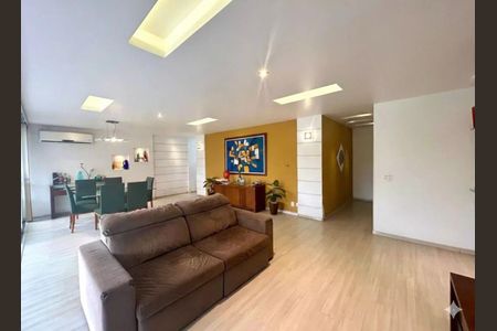 Apartamento à venda com 4 quartos, 160m² em R. dos Bandeirantes, Rio de Janeiro