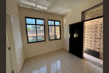 Casa para alugar com 90m², 2 quartos e sem vagaSala