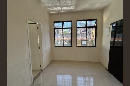 Sala de casa para alugar com 2 quartos, 90m² em Encantado, Rio de Janeiro
