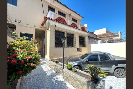 Casa para alugar com 90m², 2 quartos e sem vagaFachada