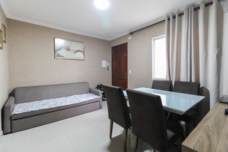 Sala de apartamento à venda com 2 quartos, 52m² em Itaquera, São Paulo