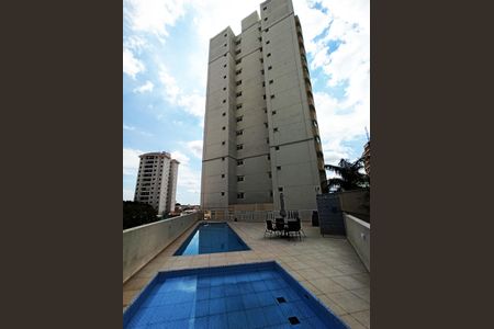 Apartamento para alugar com 65m², 2 quartos e 1 vagaFachada do bloco