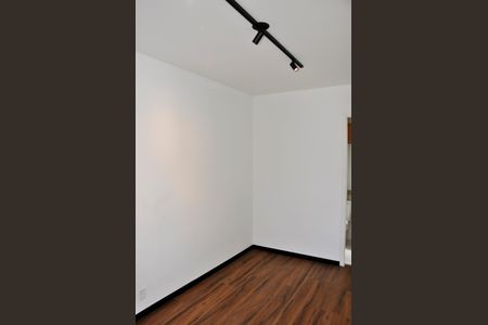 Apartamento para alugar com 65m², 2 quartos e 1 vagaDetalhe - Quarto 01 com Suíte