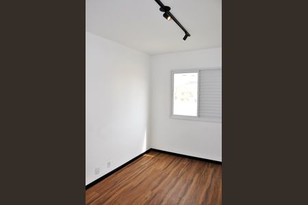 Apartamento para alugar com 65m², 2 quartos e 1 vagaDetalhe - Quarto 01 com Suíte
