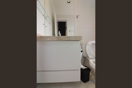 Apartamento para alugar com 118m², 3 quartos e 2 vagasSuíte 2 Banheiro 