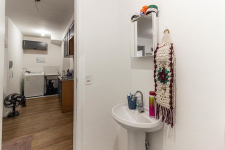 Apartamento para alugar com 36m², 2 quartos e sem vaga Apartamento para alugar com 36m², 2 quartos e sem vagaBanheiro