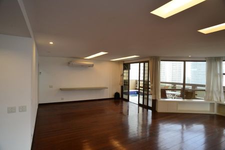 Apartamento para alugar com 400m², 4 quartos e 3 vagasSala