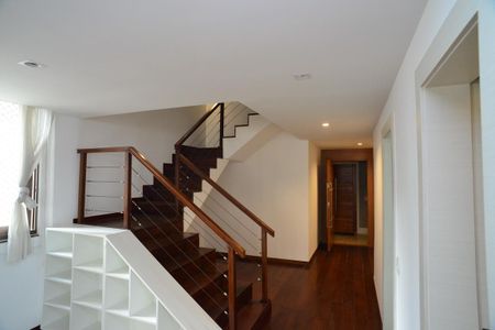 Apartamento para alugar com 400m², 4 quartos e 3 vagasSala