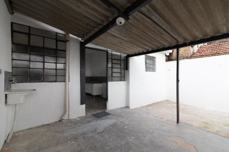 Casa para alugar com 80m², 2 quartos e 1 vagaÁrea de Serviço