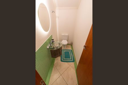 Casa de condomínio à venda com 288m², 5 quartos e 4 vagasLAVABO