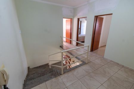 Casa de condomínio à venda com 288m², 5 quartos e 4 vagasHALL PISO SUPERIOR