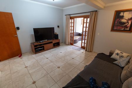 Casa de condomínio à venda com 288m², 5 quartos e 4 vagasSALA DE TV