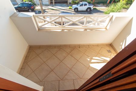 Casa de condomínio à venda com 288m², 5 quartos e 4 vagasVARANDA SUITE MASTER