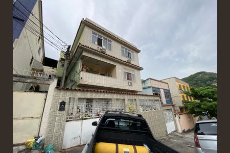 Apartamento para alugar com 70m², 2 quartos e 1 vaga