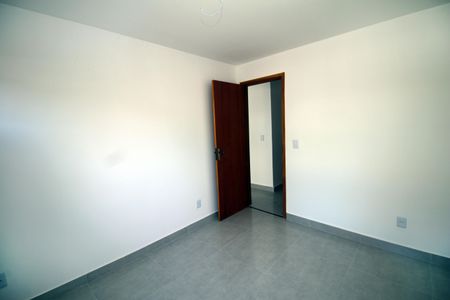 Apartamento à venda com 67m², 2 quartos e 1 vagaQuarto 2